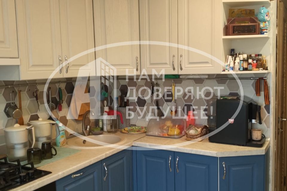 Продаётся 3-комнатная квартира, 57.8 м²