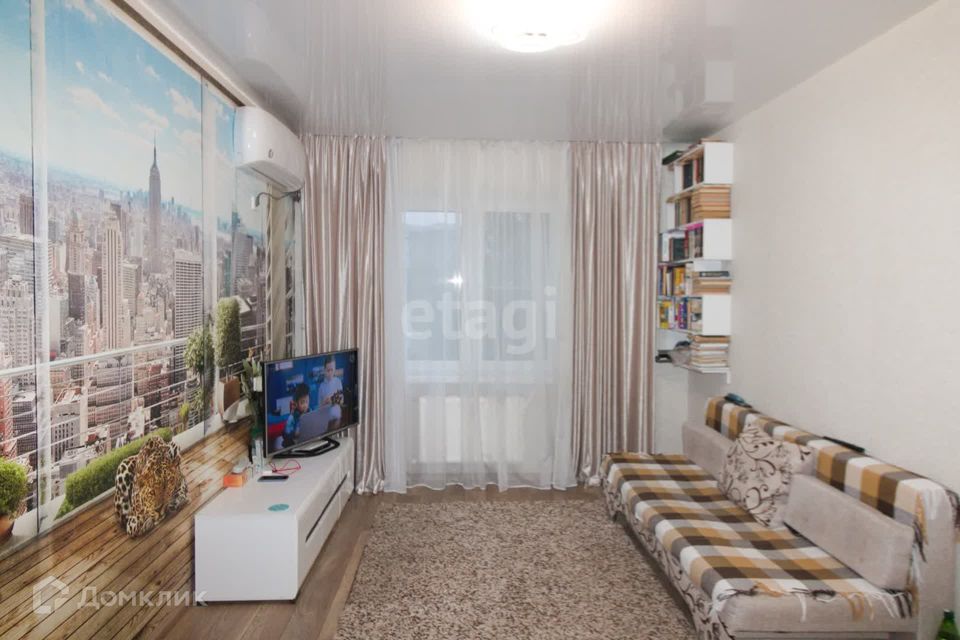Продаётся 1-комнатная квартира, 35.8 м²