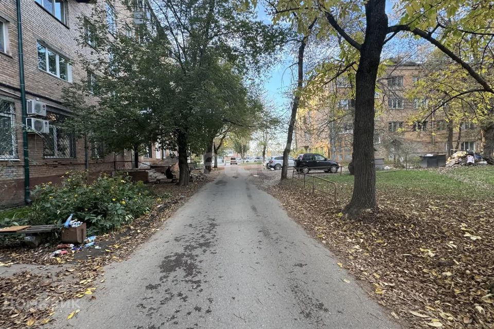 Продаётся 3-комнатная квартира, 56.4 м²