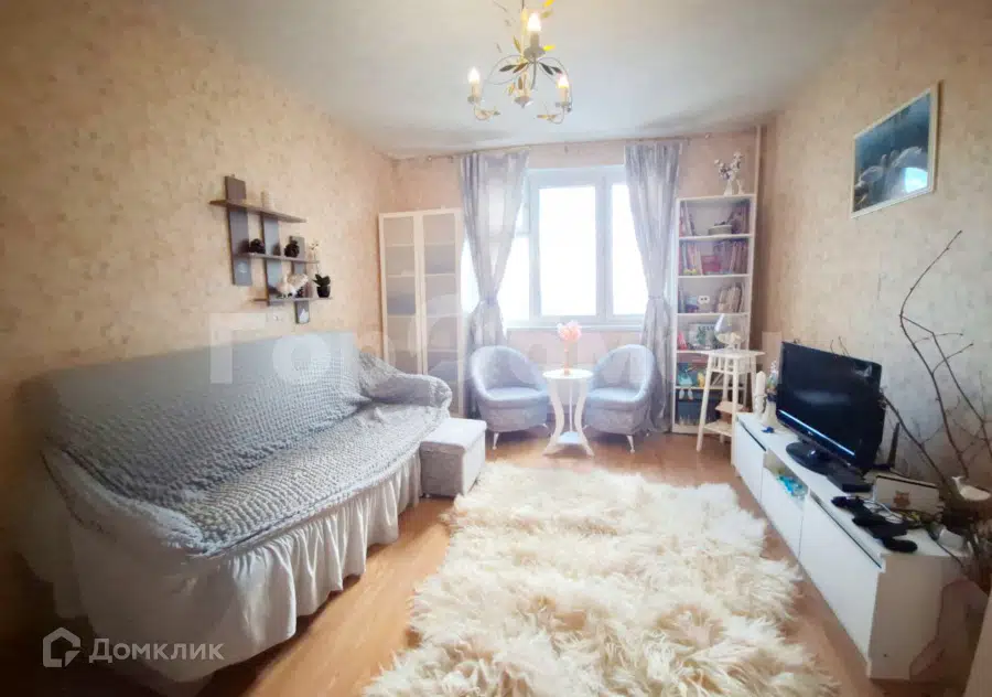 Продаётся 4-комнатная квартира, 103 м²