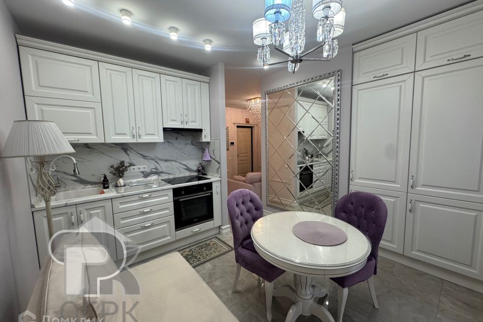 Продаётся 1-комнатная квартира, 49.8 м²