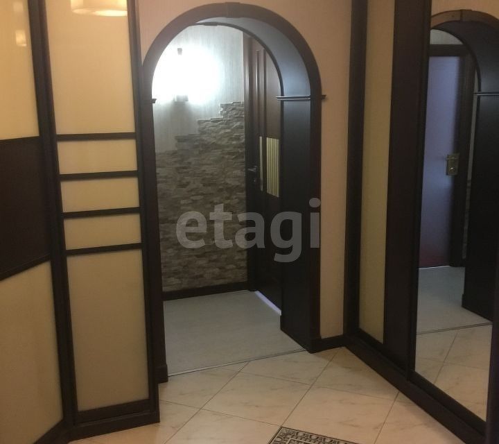 Продаётся 3-комнатная квартира, 66.9 м²