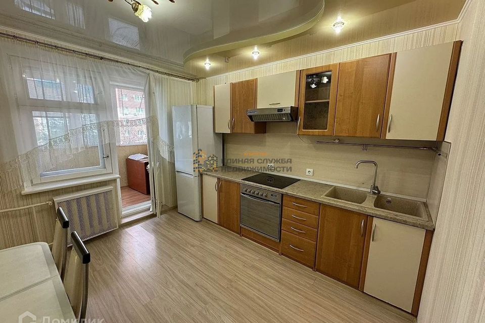 Сдаётся 3-комнатная квартира, 90 м²