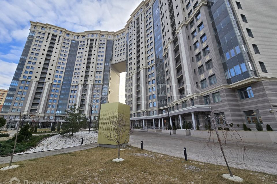 Продаётся 3-комнатная квартира, 88.4 м²