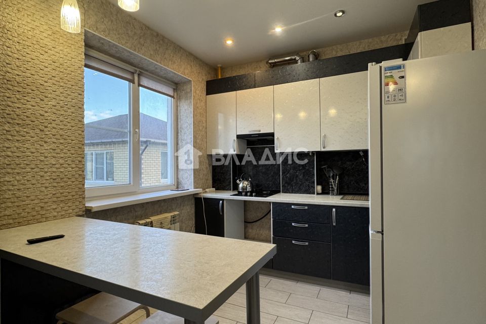 Сдаётся 2-комнатная квартира, 42 м²