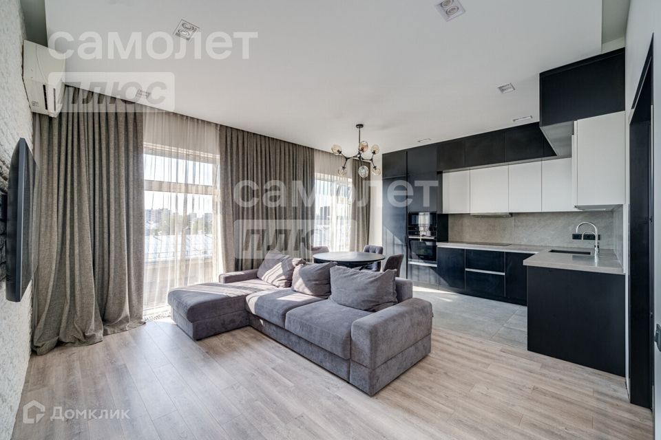 Продаётся 3-комнатная квартира, 93.7 м²