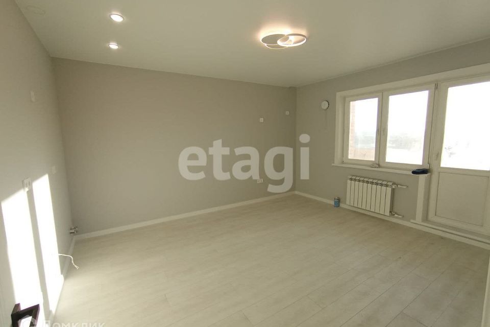 Продаётся 1-комнатная квартира, 38.2 м²