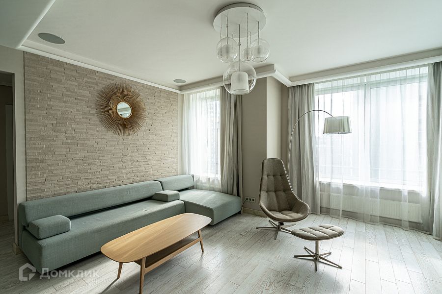 Продаётся 4-комнатная квартира, 117 м²
