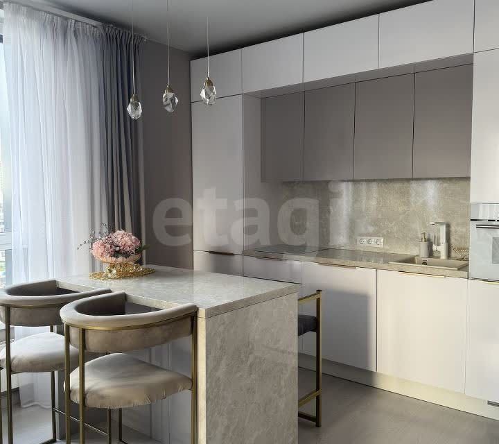 Продаётся 2-комнатная квартира, 73 м²