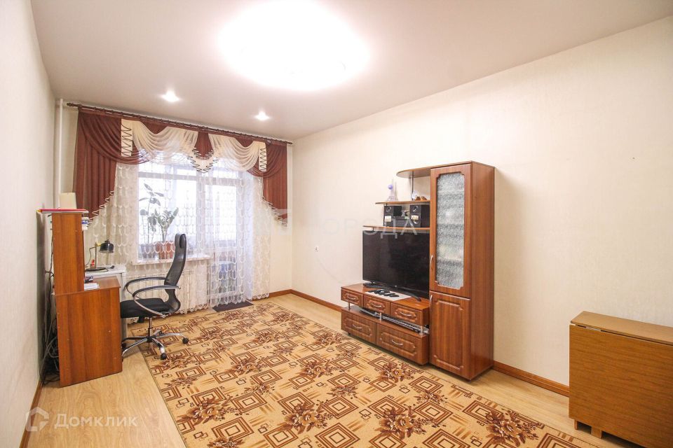 Продаётся 3-комнатная квартира, 74.4 м²