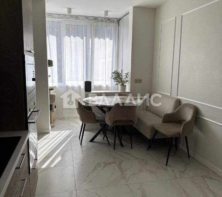 Продаётся 1-комнатная квартира, 37.7 м²