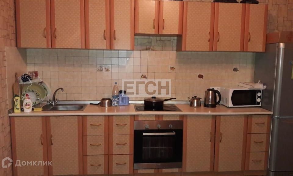 Сдаётся 3-комнатная квартира, 93 м²