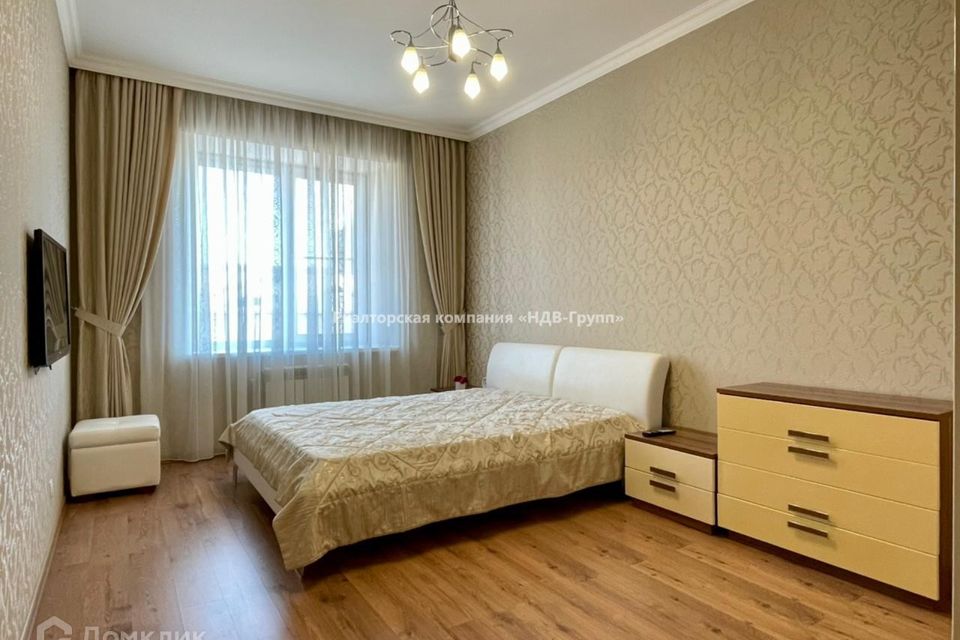 Сдаётся 2-комнатная квартира, 80.3 м²