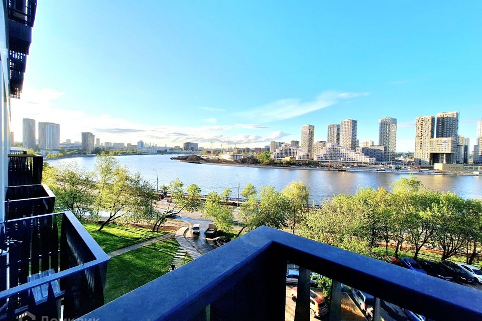 Продаётся 1-комнатная квартира, 37.3 м²