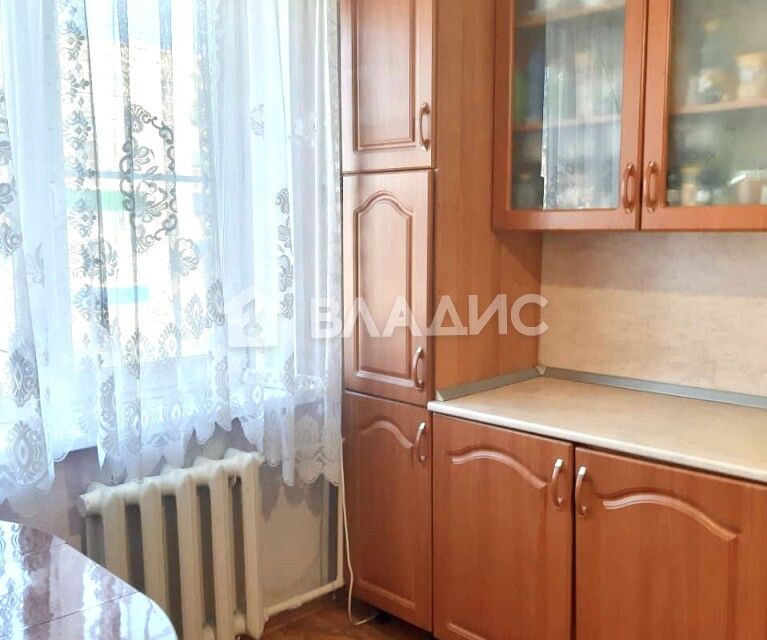 Продаётся 4-комнатная квартира, 69.9 м²