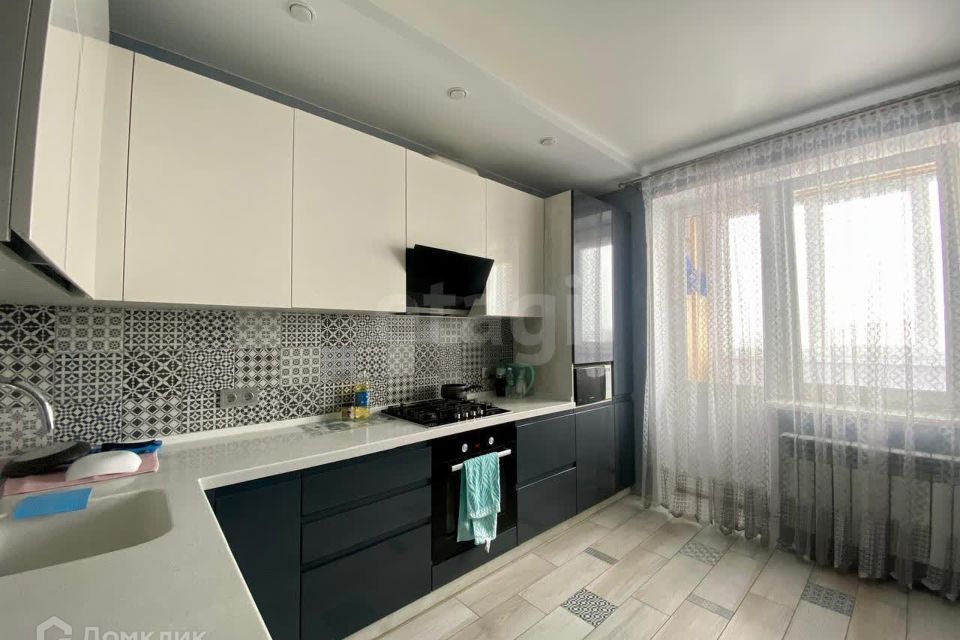 Продаётся 3-комнатная квартира, 82.8 м²