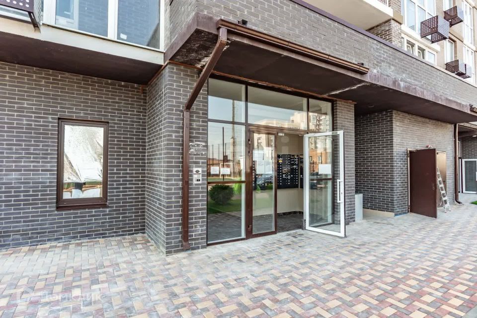 Продаётся 2-комнатная квартира, 64.2 м²