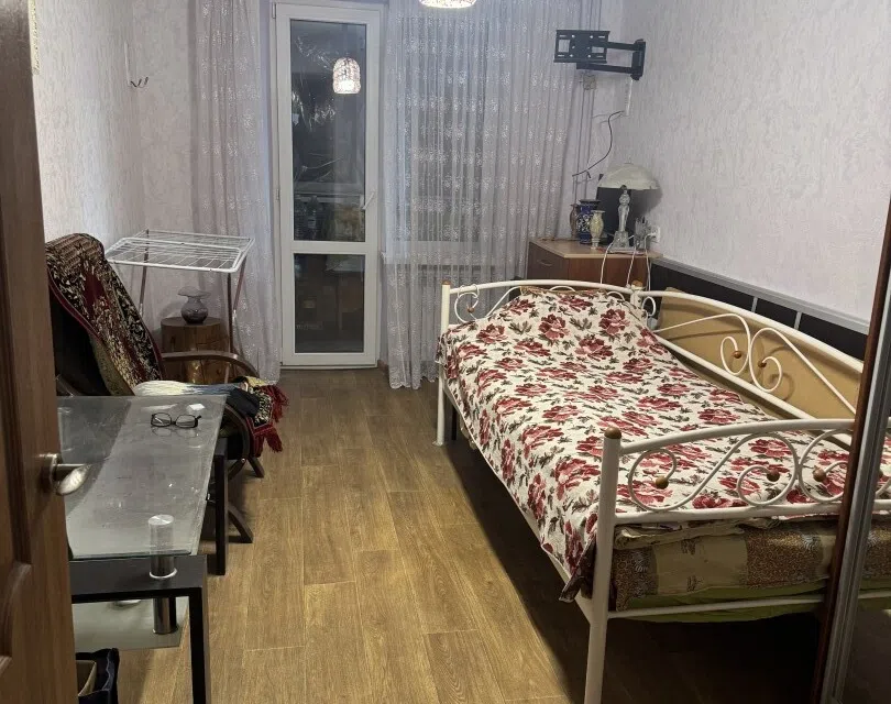 Продаётся 4-комнатная квартира, 78 м²