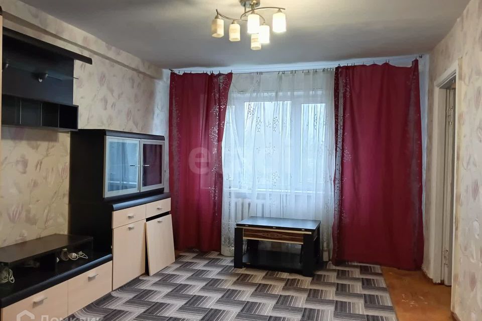 Продаётся 3-комнатная квартира, 58.7 м²