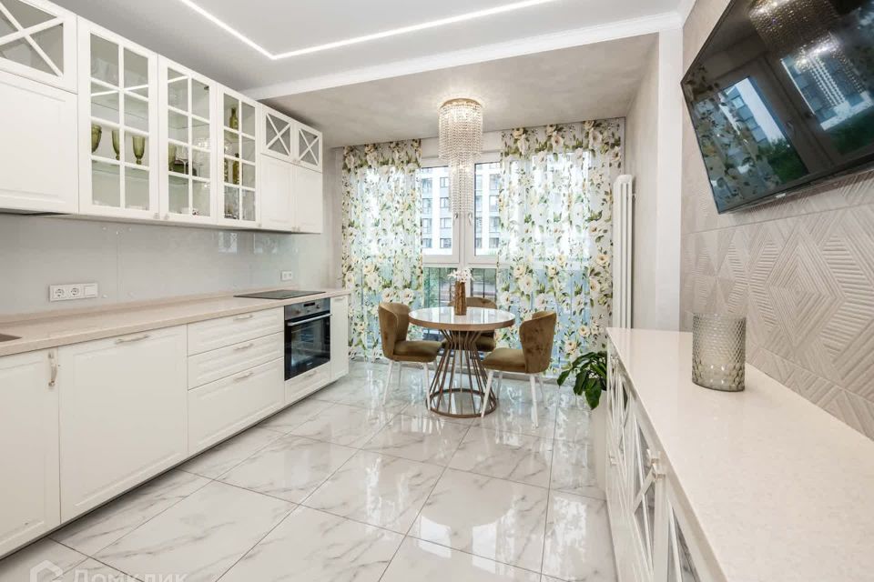 Продаётся 2-комнатная квартира, 69 м²