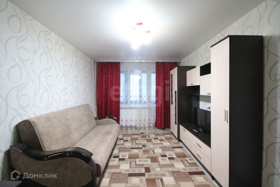 Сдаётся 1-комнатная квартира, 38 м²