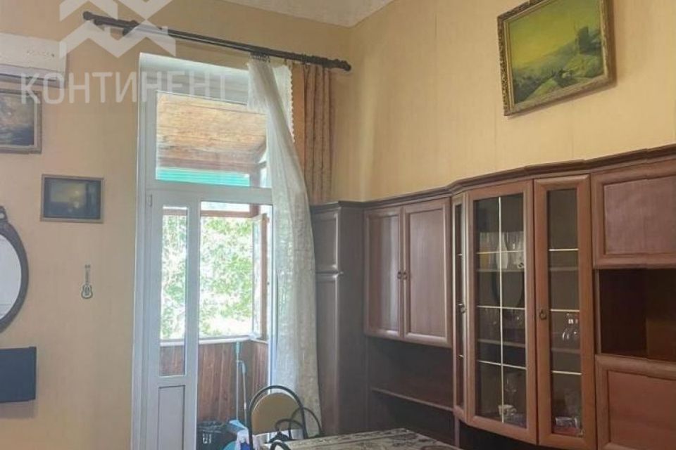 Продаётся 1-комнатная квартира, 46 м²