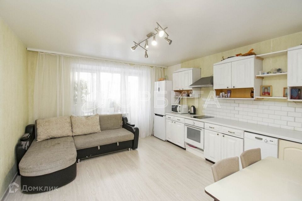 Продаётся 2-комнатная квартира, 55.2 м²