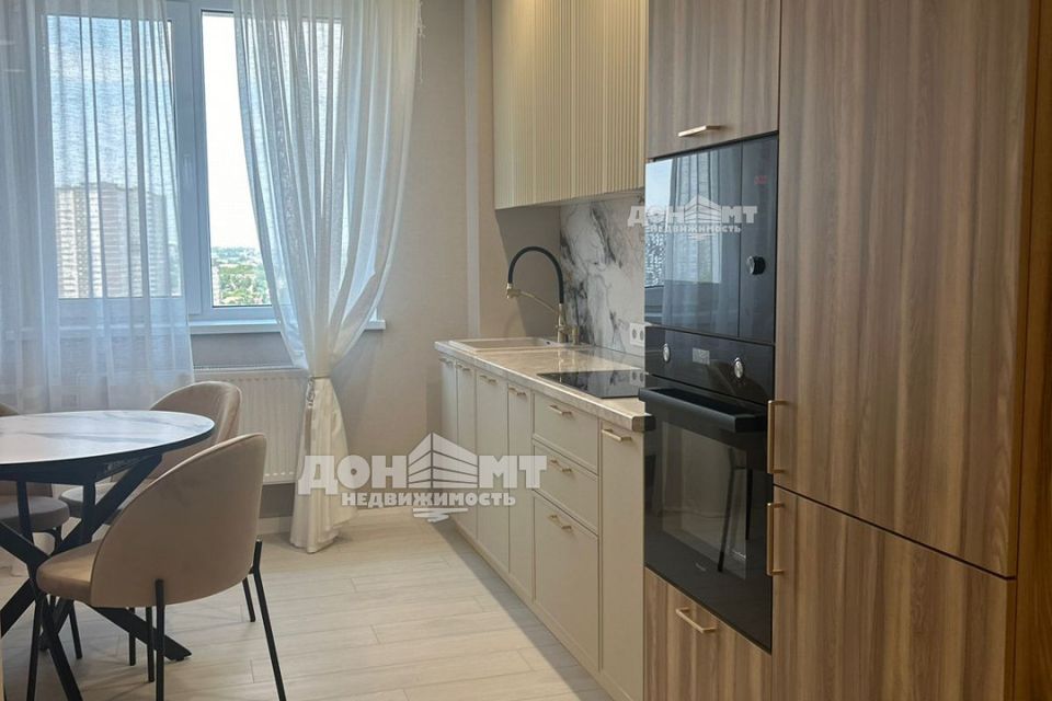 Продаётся 2-комнатная квартира, 61 м²