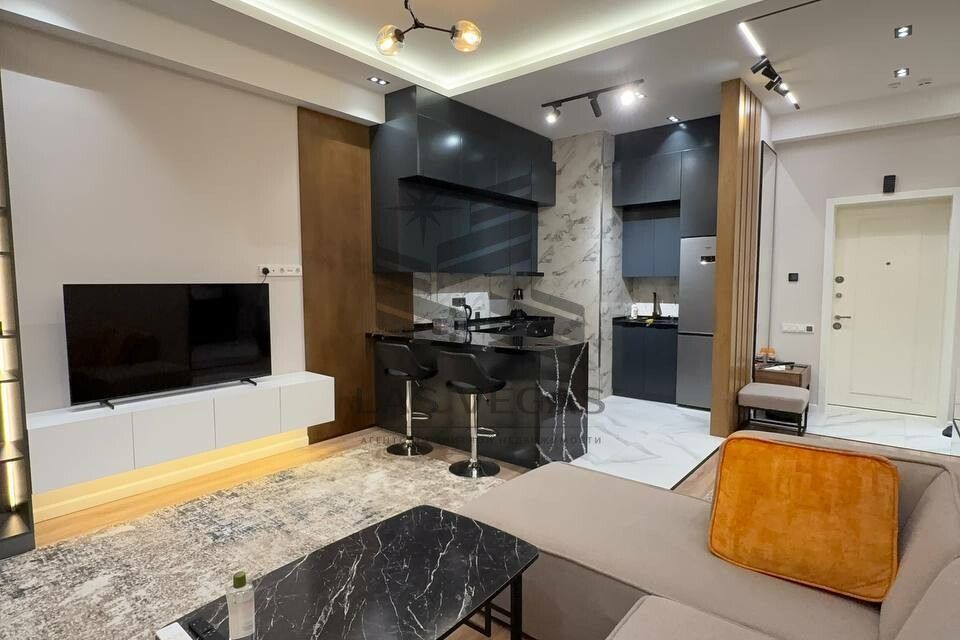 Сдаётся 2-комнатная квартира, 80 м²