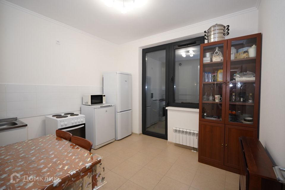 Продаётся 3-комнатная квартира, 90 м²