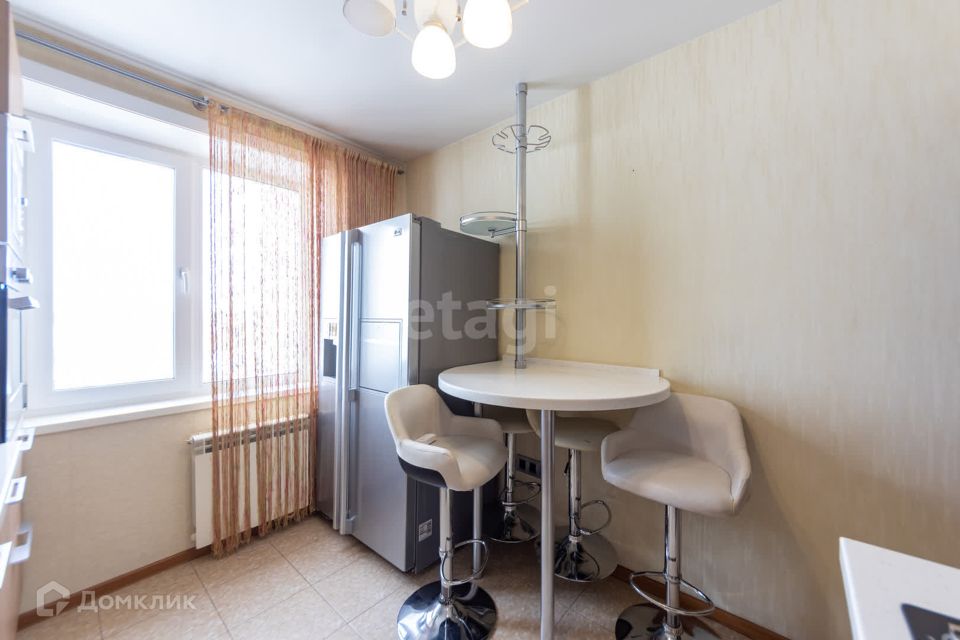 Продаётся 3-комнатная квартира, 65.9 м²