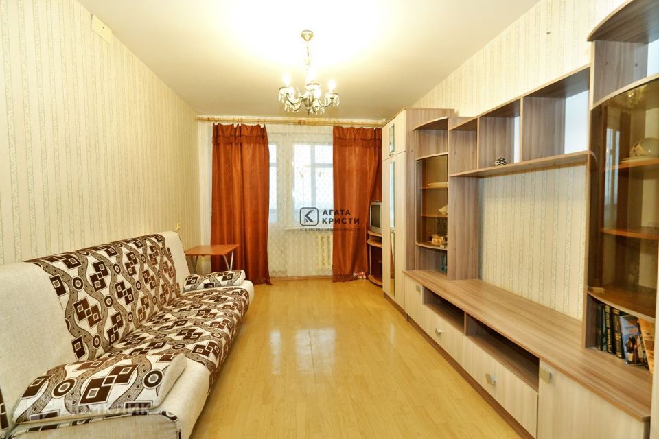 Продаётся 2-комнатная квартира, 49.6 м²