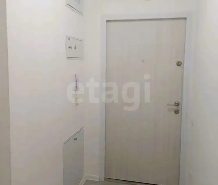 Продаётся 1-комнатная квартира, 38.3 м²
