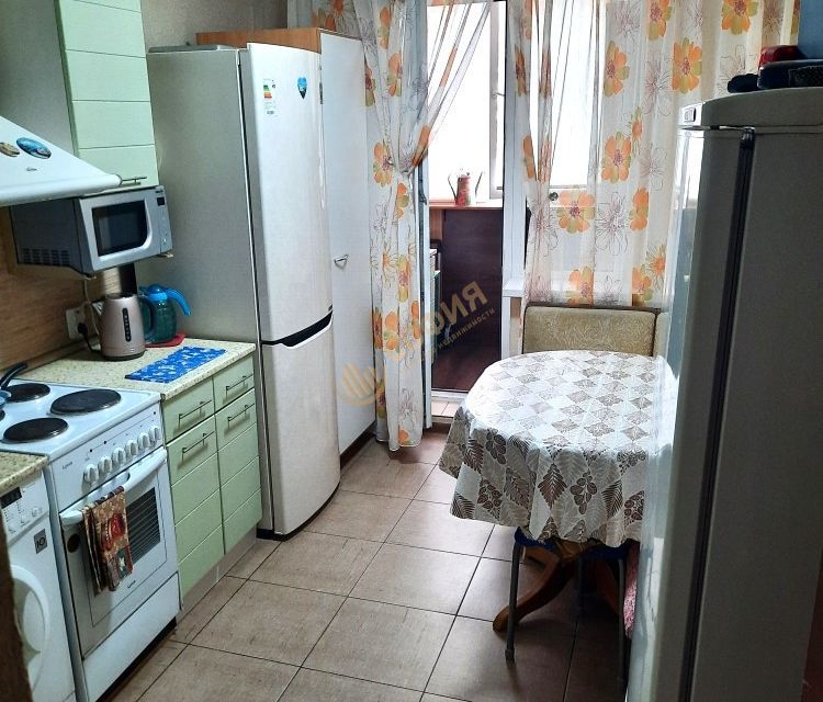 Продаётся 1-комнатная квартира, 42 м²
