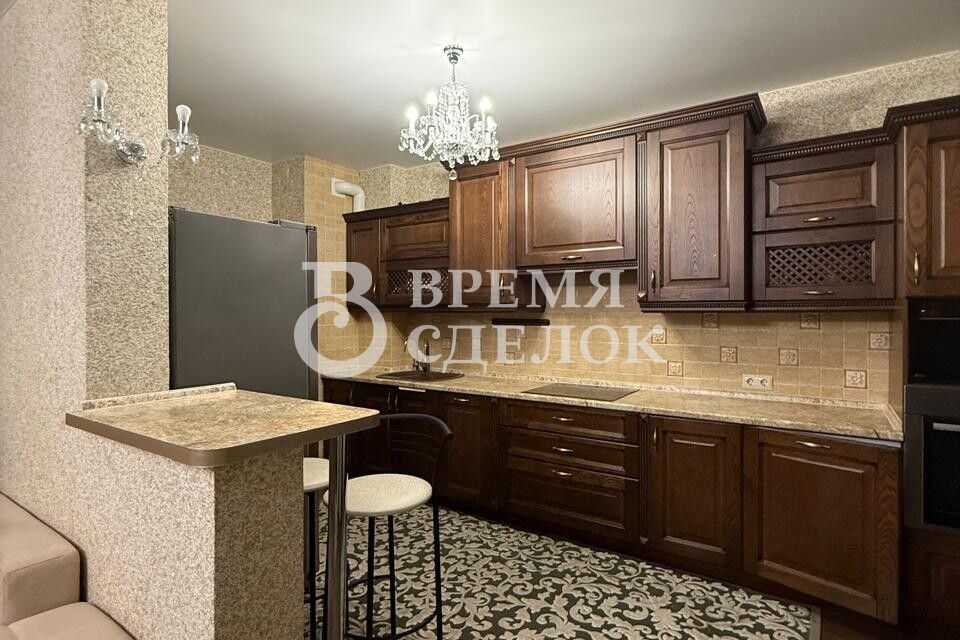 Продаётся 3-комнатная квартира, 103 м²