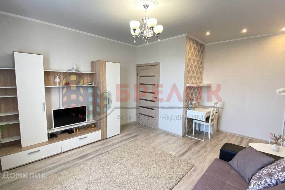 Продаётся 1-комнатная квартира, 38 м²