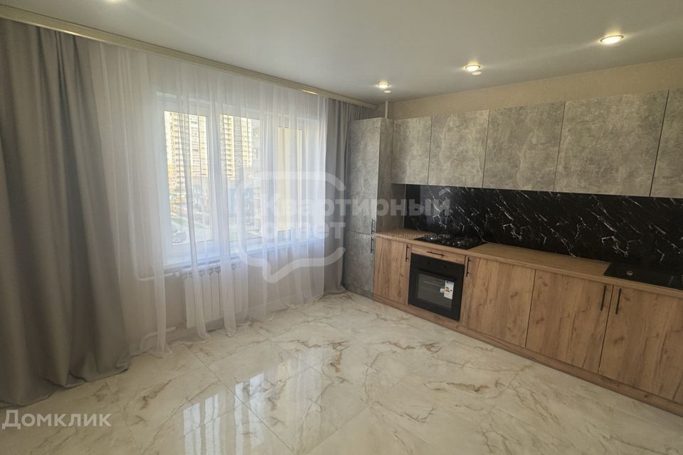 Продаётся 1-комнатная квартира, 41.5 м²