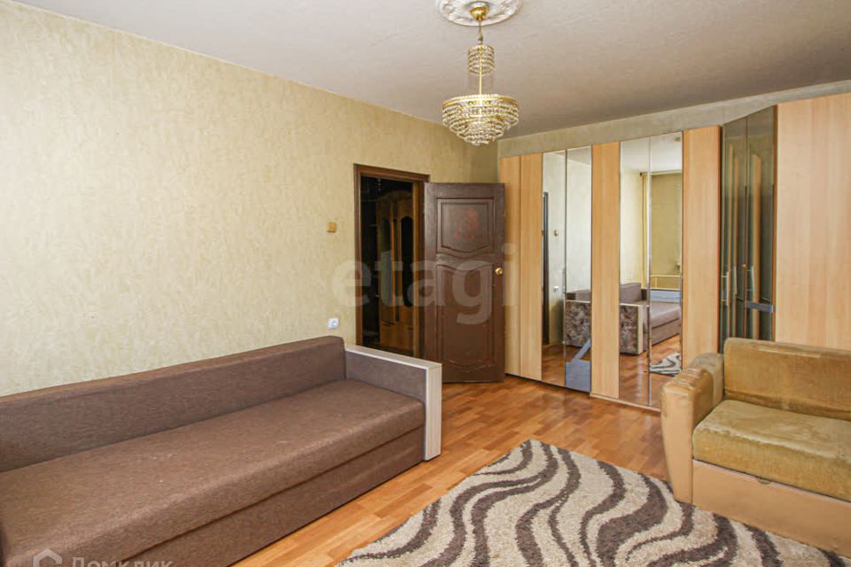 Продаётся 1-комнатная квартира, 37.9 м²