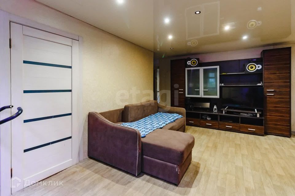 Продаётся 3-комнатная квартира, 55 м²