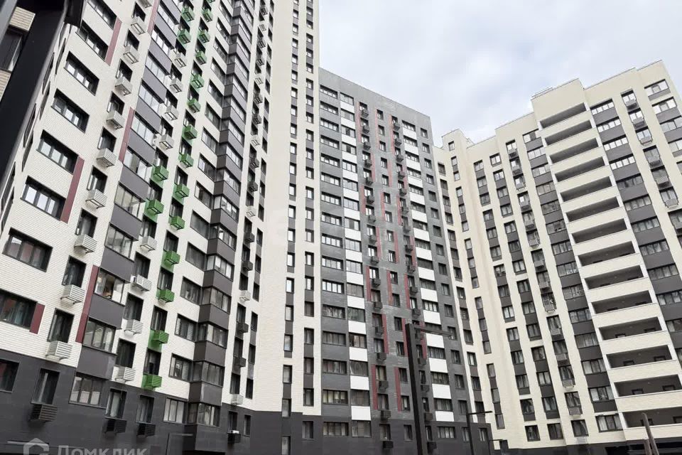 Продаётся 1-комнатная квартира, 39.3 м²