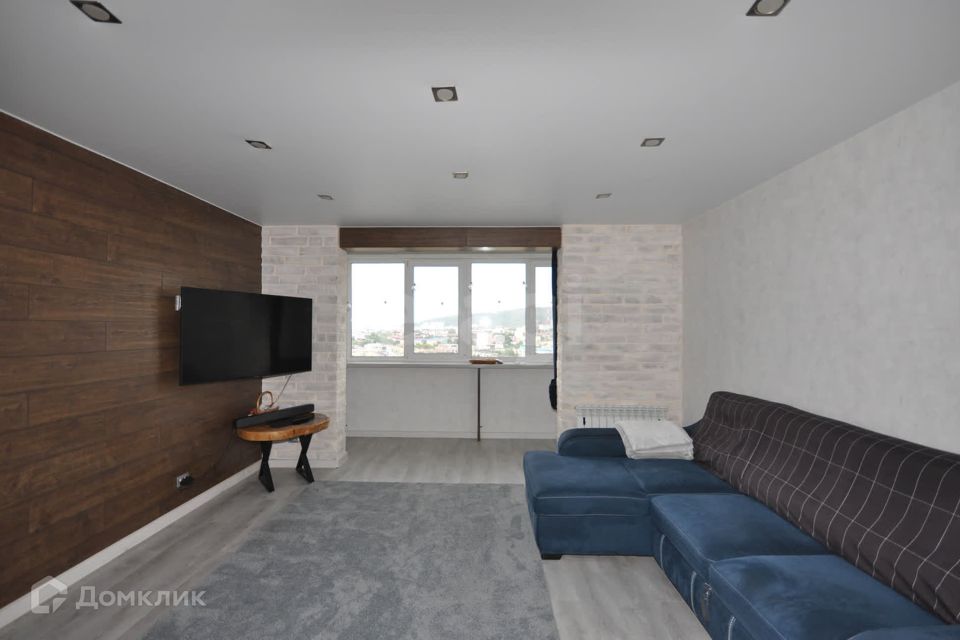 Продаётся 2-комнатная квартира, 51.7 м²
