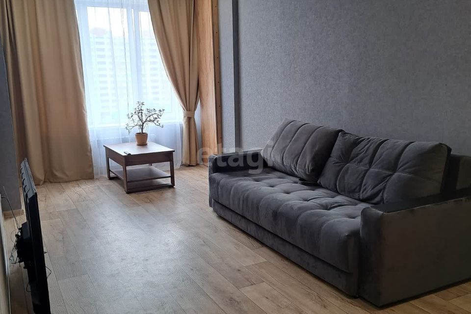 Продаётся 1-комнатная квартира, 39.3 м²
