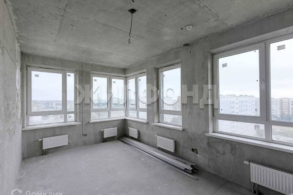 Продаётся 4-комнатная квартира, 80 м²