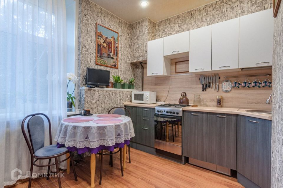 Продаётся 3-комнатная квартира, 77.8 м²