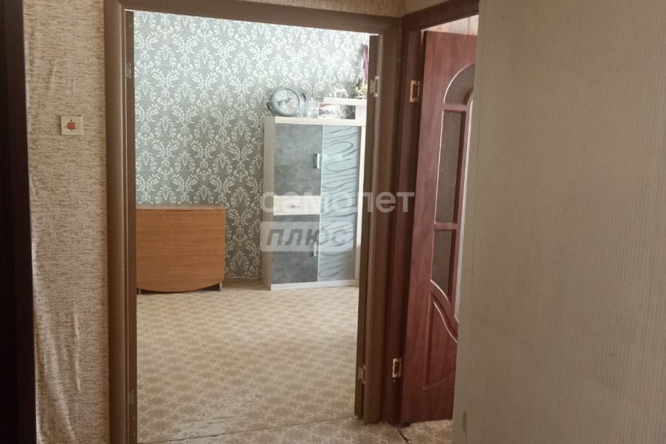 Продаётся 3-комнатная квартира, 63.4 м²