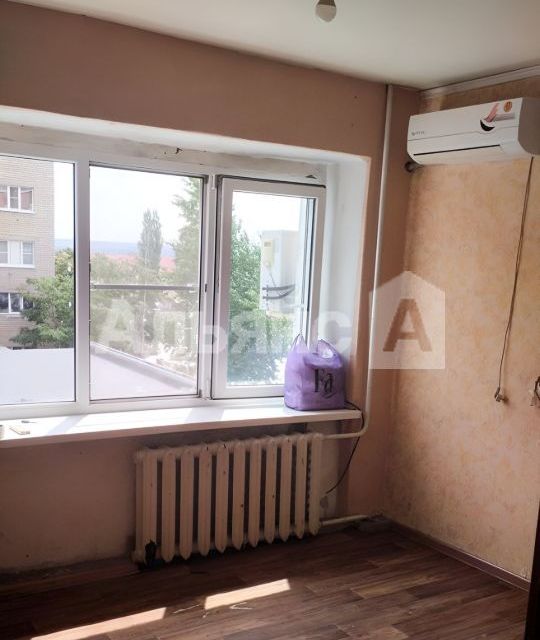 Продаётся 2-комнатная квартира, 35.8 м²