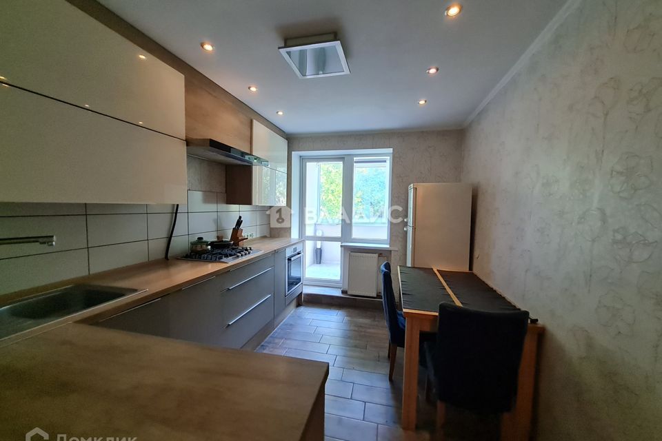 Продаётся 1-комнатная квартира, 47 м²