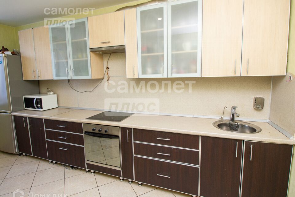 Продаётся 3-комнатная квартира, 76.9 м²