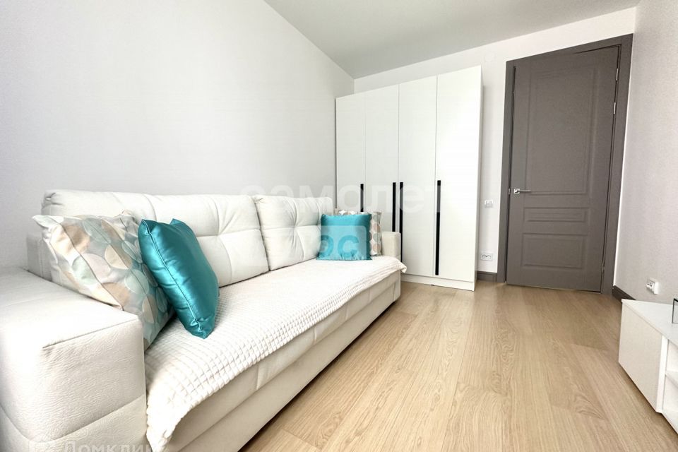 Сдаётся 1-комнатная квартира, 38 м²