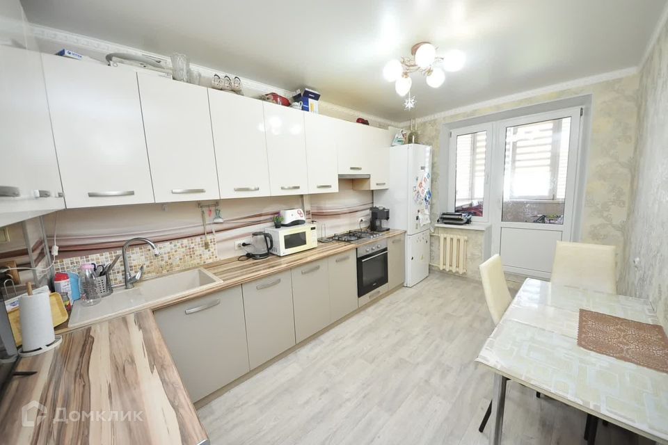 Продаётся 2-комнатная квартира, 58.4 м²